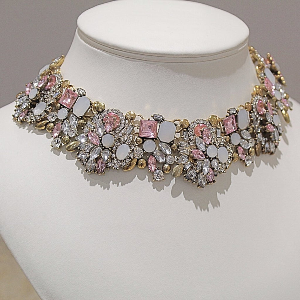 Choker Necklaces Pink