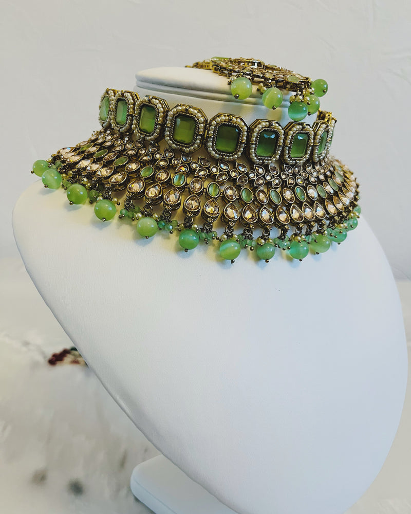 Sensational Stylish Gold & Green Necklace, Earrings & Tikka Set